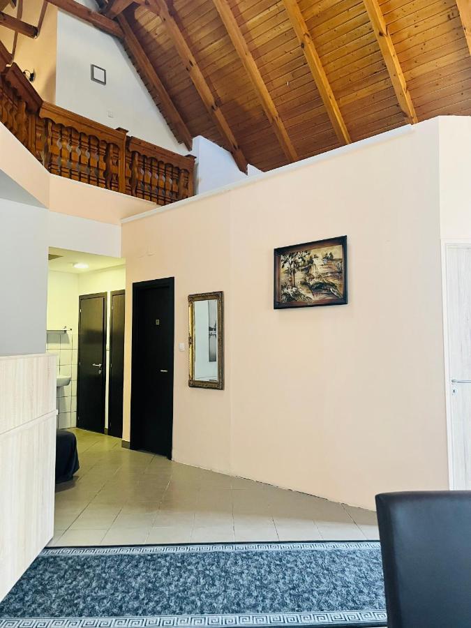 Gabor Panzio Aparthotel Gyál Exterior foto