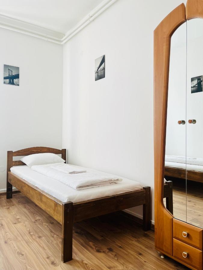Gabor Panzio Aparthotel Gyál Exterior foto