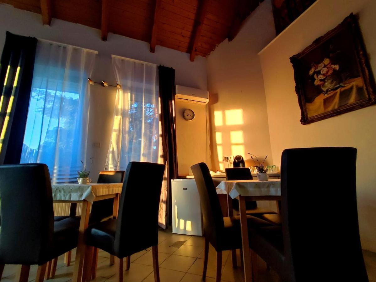 Gabor Panzio Aparthotel Gyál Exterior foto